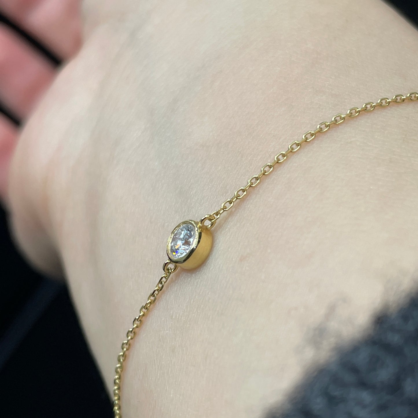 Lab Diamond round 0.2ct bezel bracelet