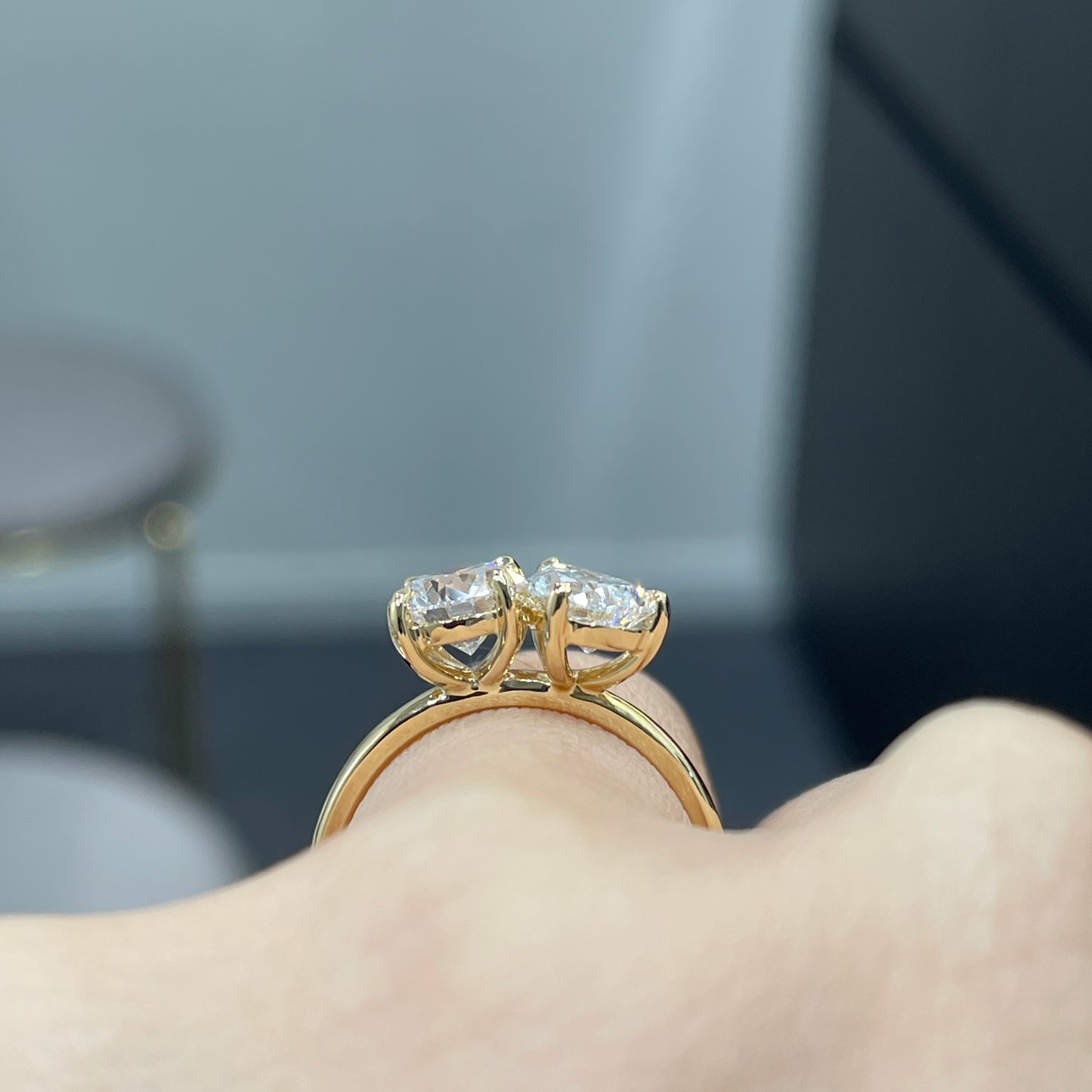 Lab diamond round and pear 2ct toi et moi ring
