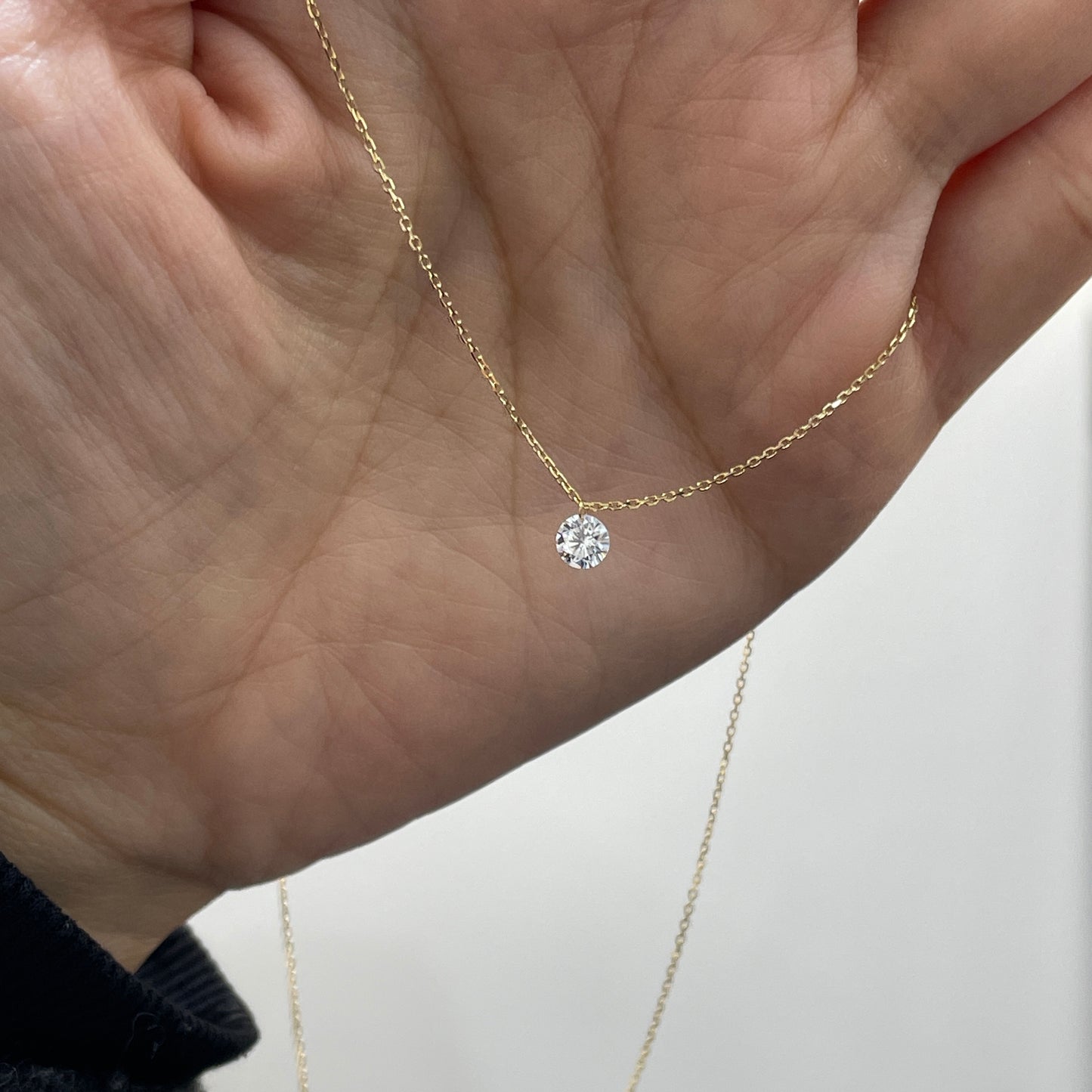 Lab diamond round 0.25ct Floating Diamond necklace