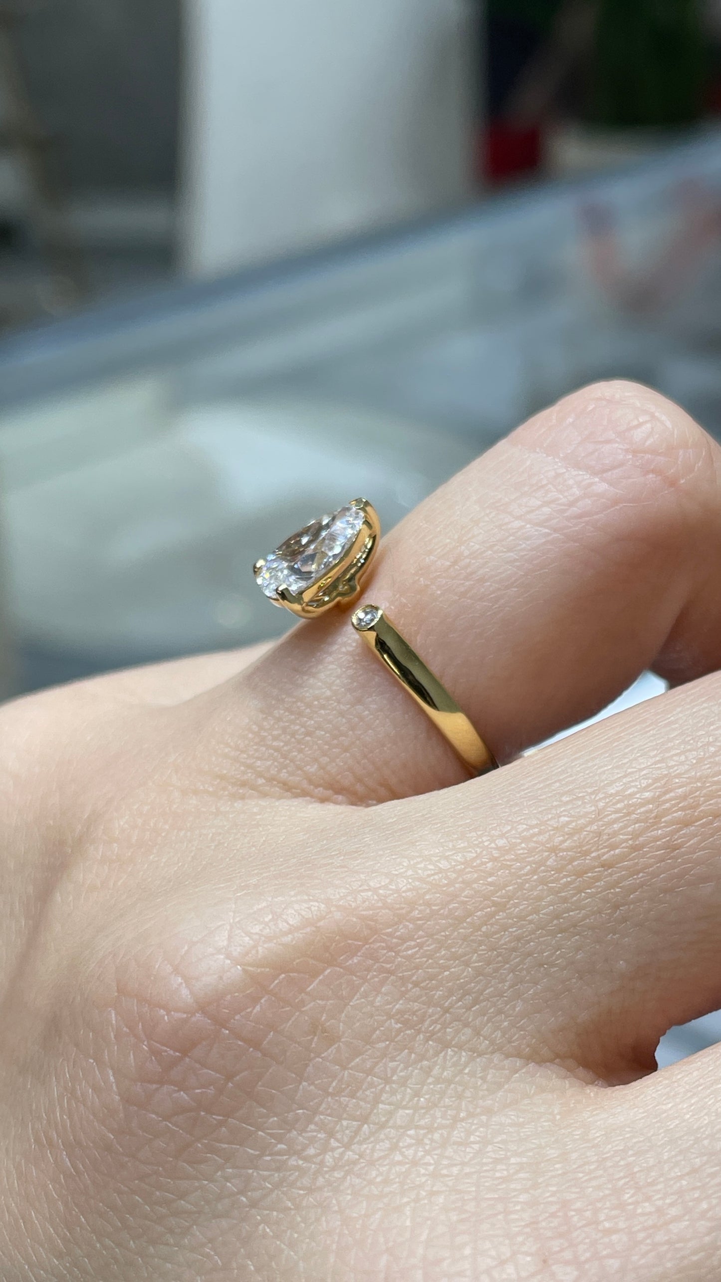 Lab diamond pear shape 1ct open ring