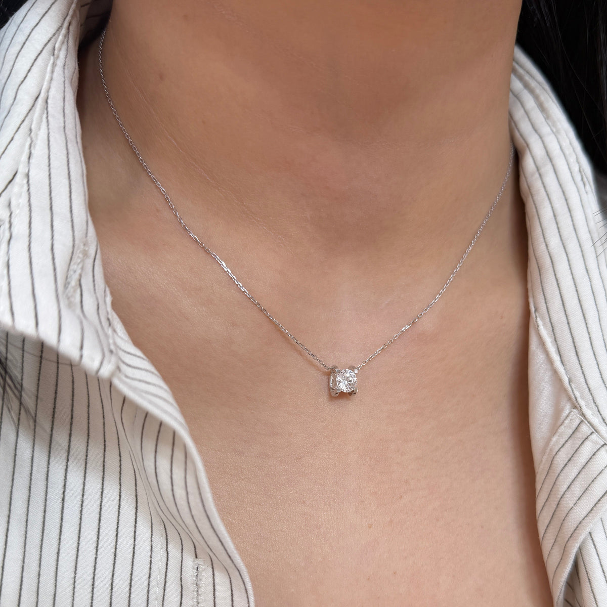 Lab diamond round 0.7ct classic C necklace