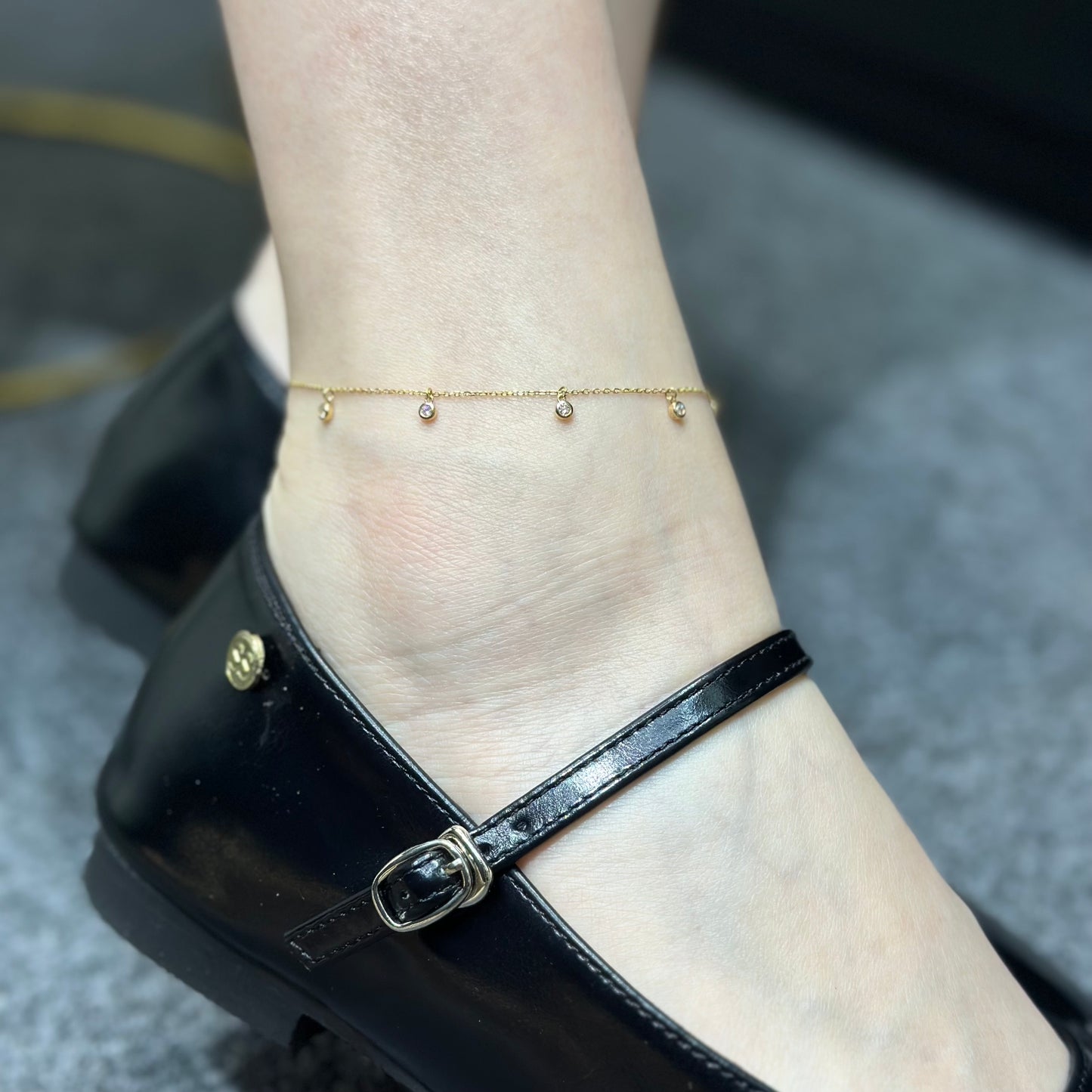 Lab diamond round 0.21ct seven bezel drop station ankle bracelet