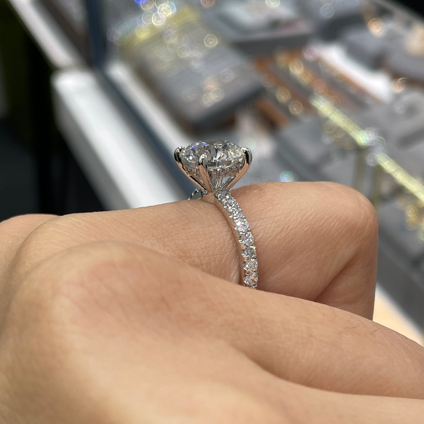 IGI Lab diamond round 3.5ct four-prong under halo pave ring