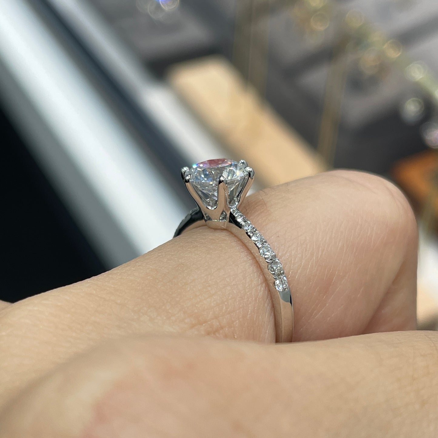 IGI lab diamond round 1ct six-prong pave ring