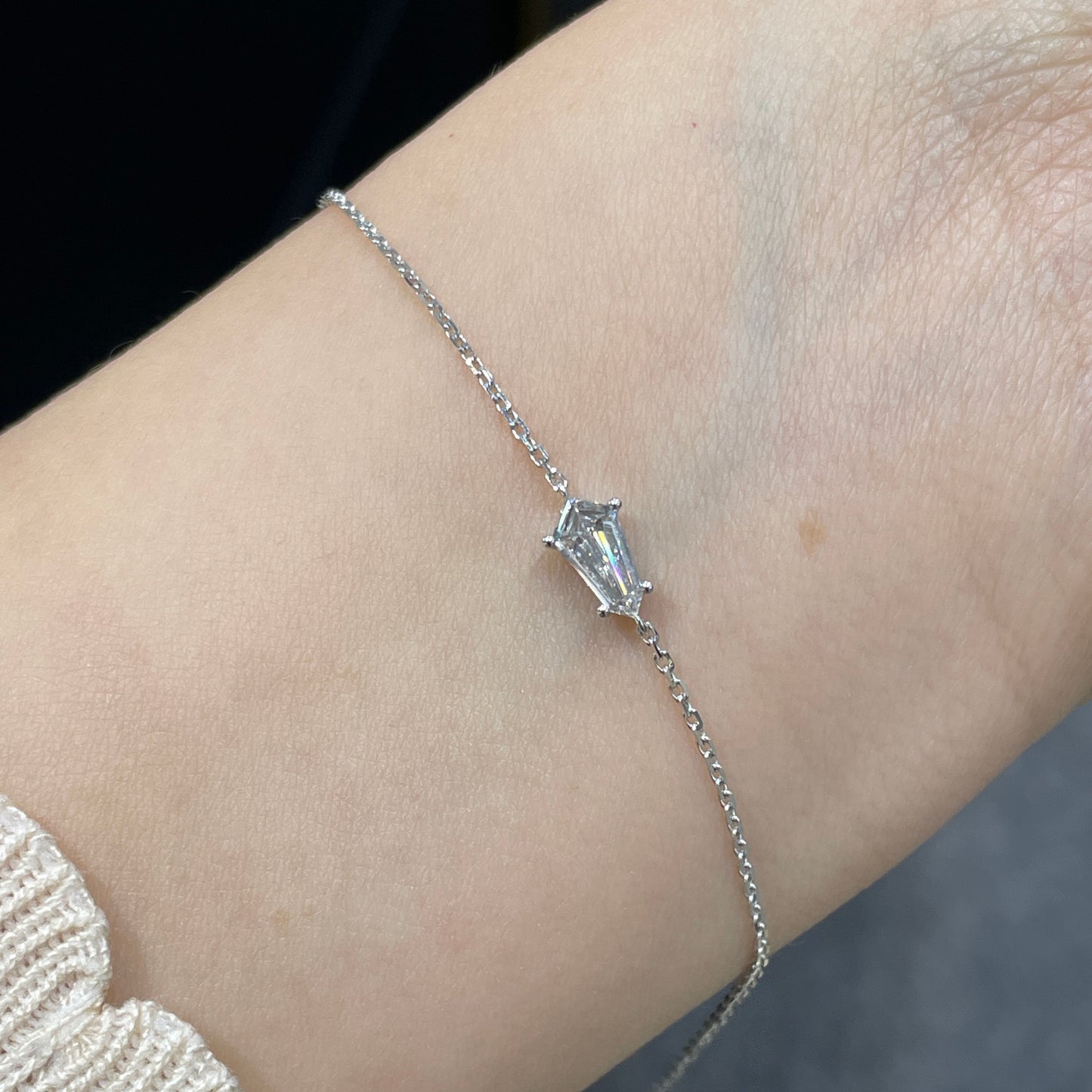 Lab diamond shield 0.5ct bracelet
