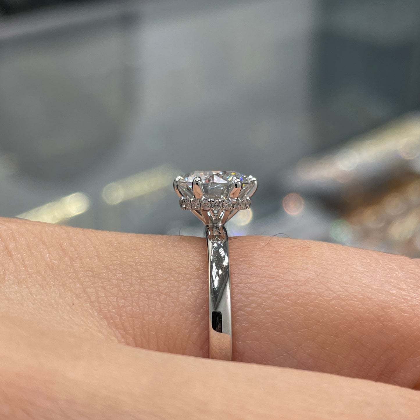 IGI lab diamond round 1.7ct six-prong underhalo ring