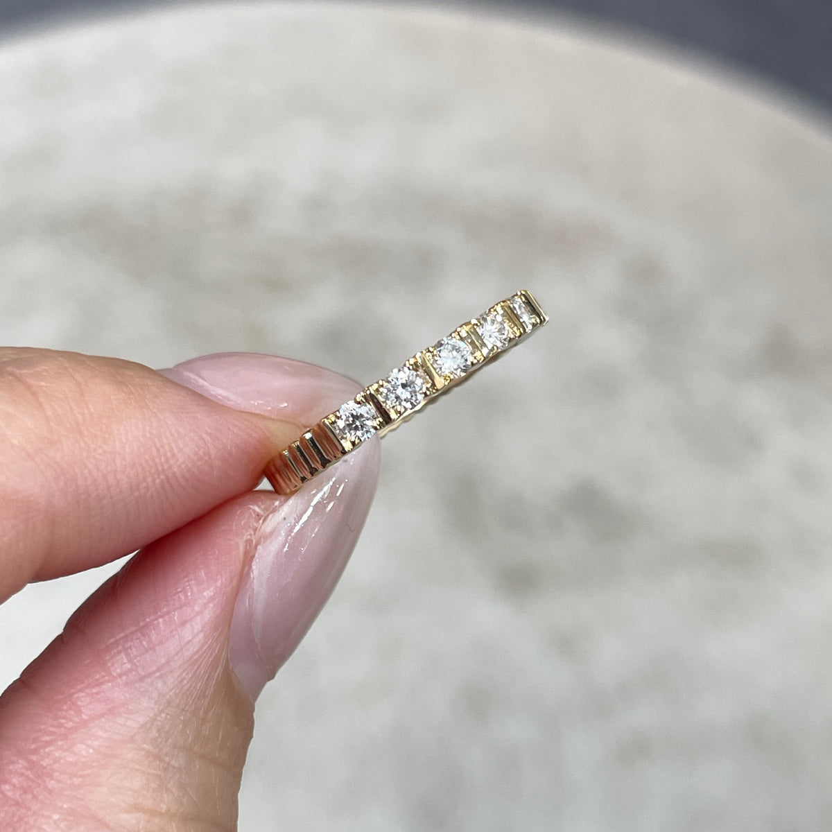 9k Lab diamond round 0.5ct bar setting half eternity vertical line ring