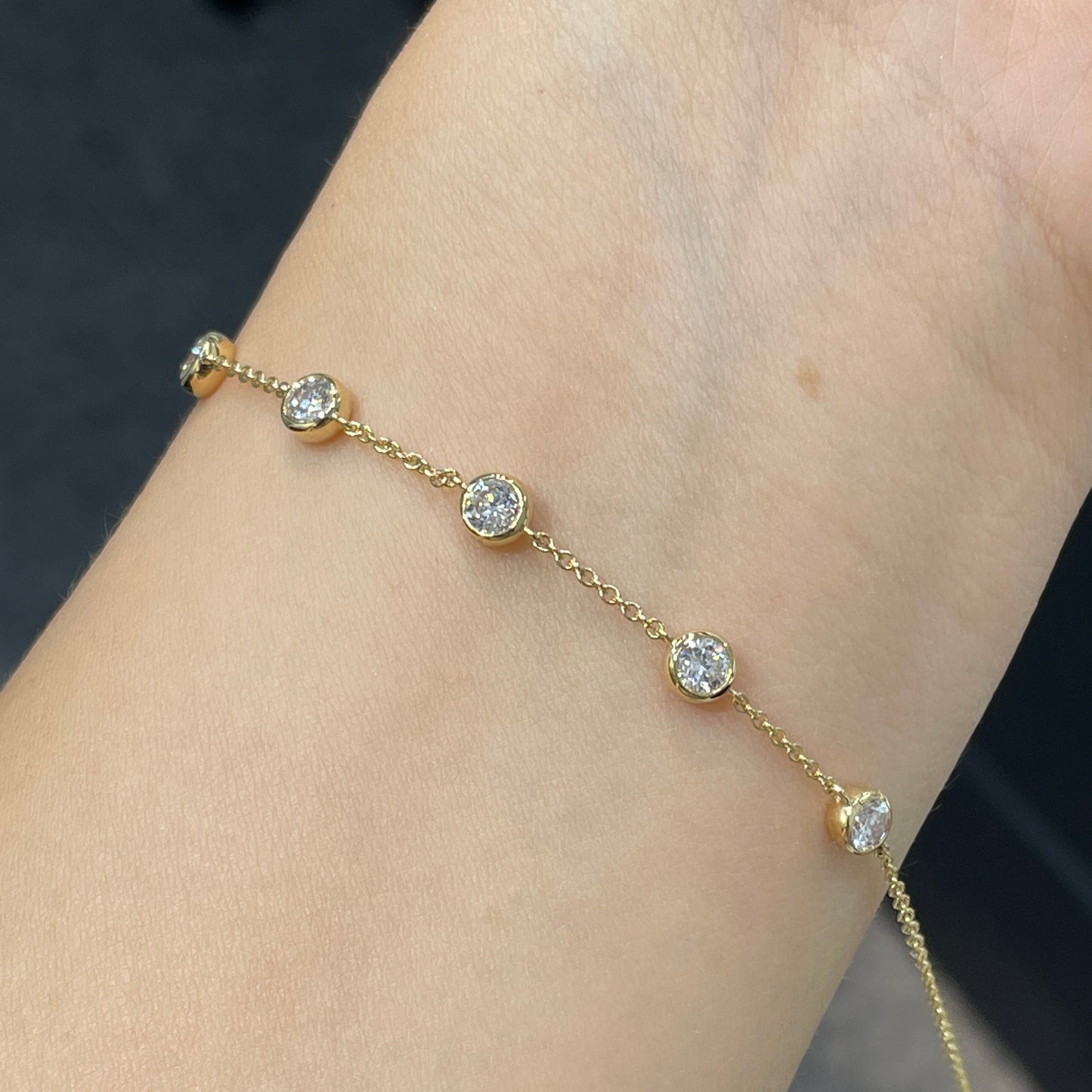 Lab diamond Round 0.75ct bezel five bubbles bracelet