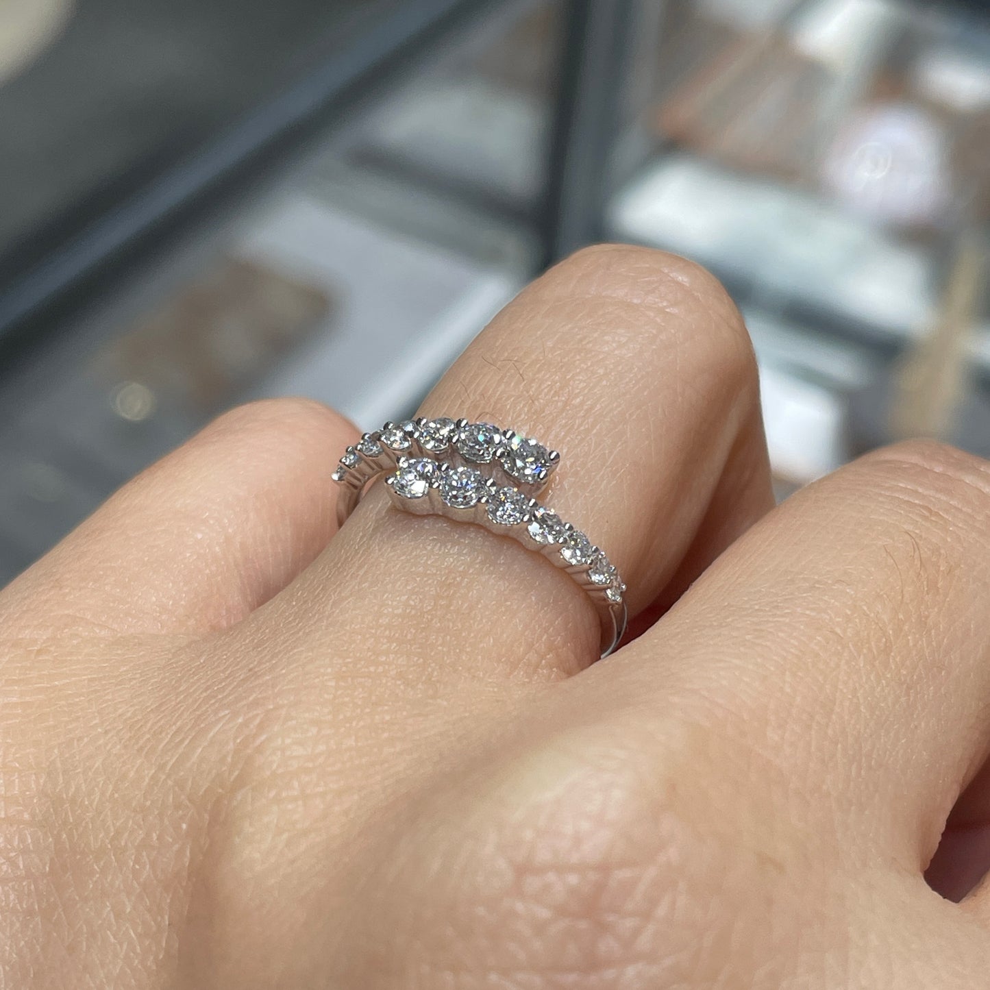 Lab diamond round 0.6ct half eternity z open ring
