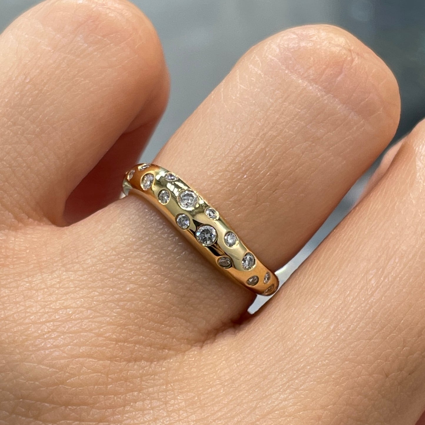 Lab diamond round 0.25ct bubble wavy dome ring