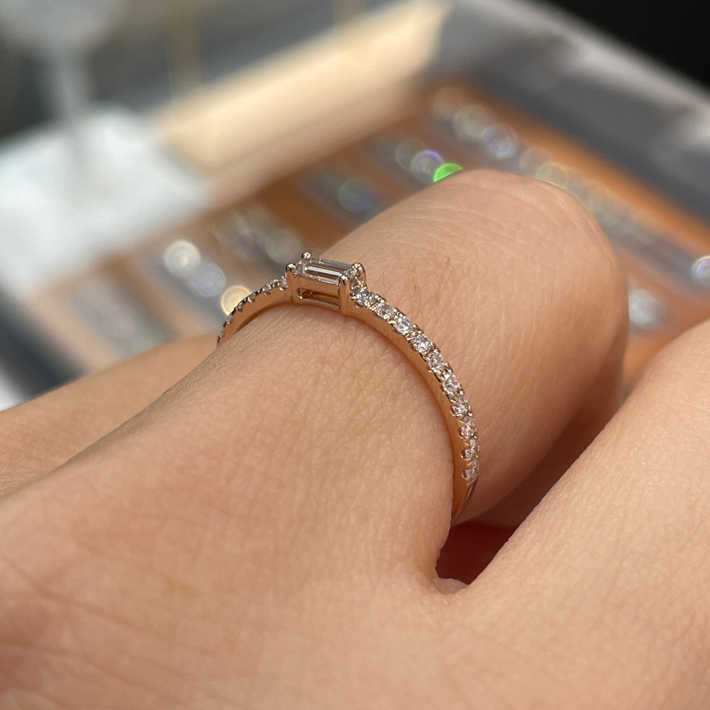 Lab diamond baguette cut 0.1ct four-prong pave ring