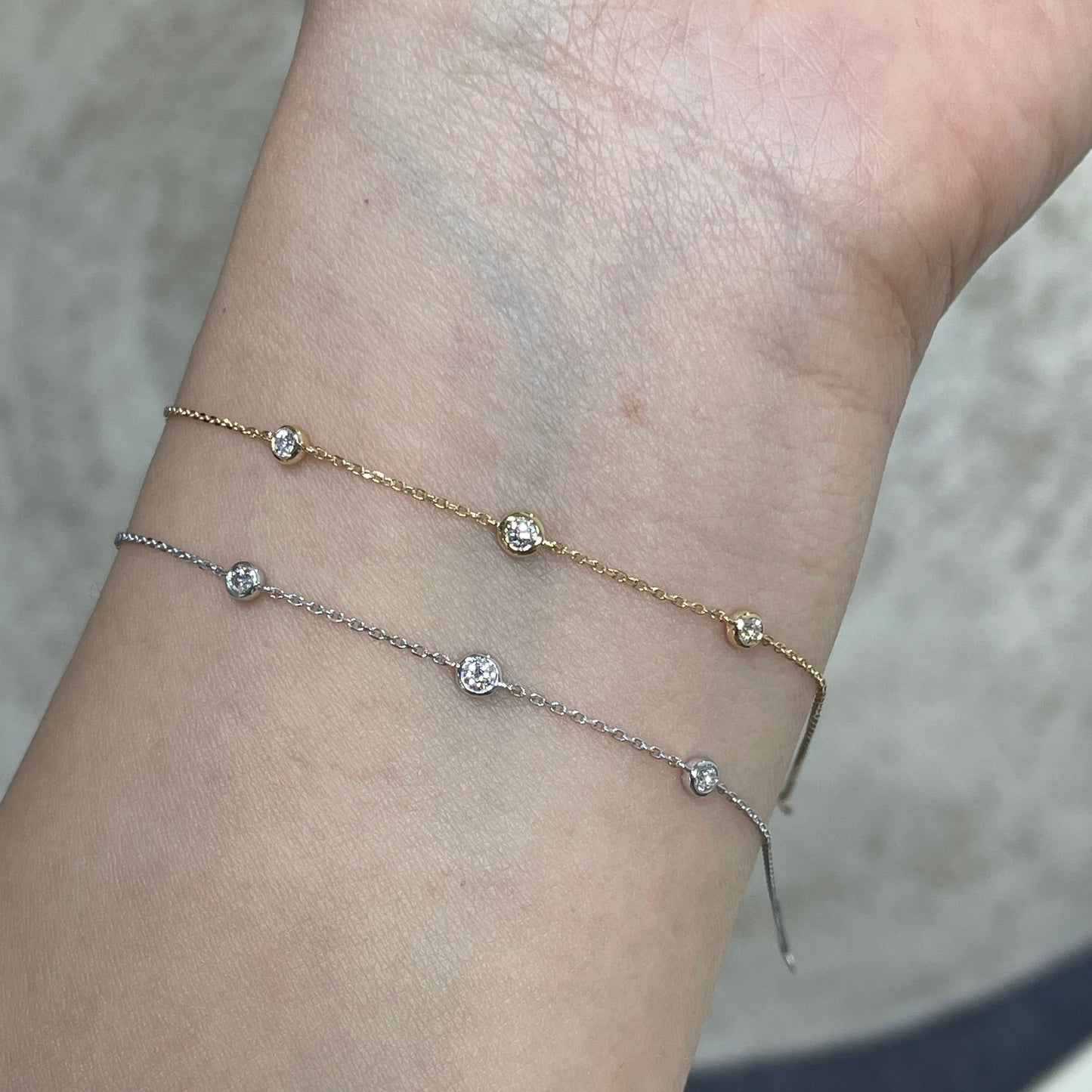 Lab diamond Round 0.08ct three bean bezel bracelet