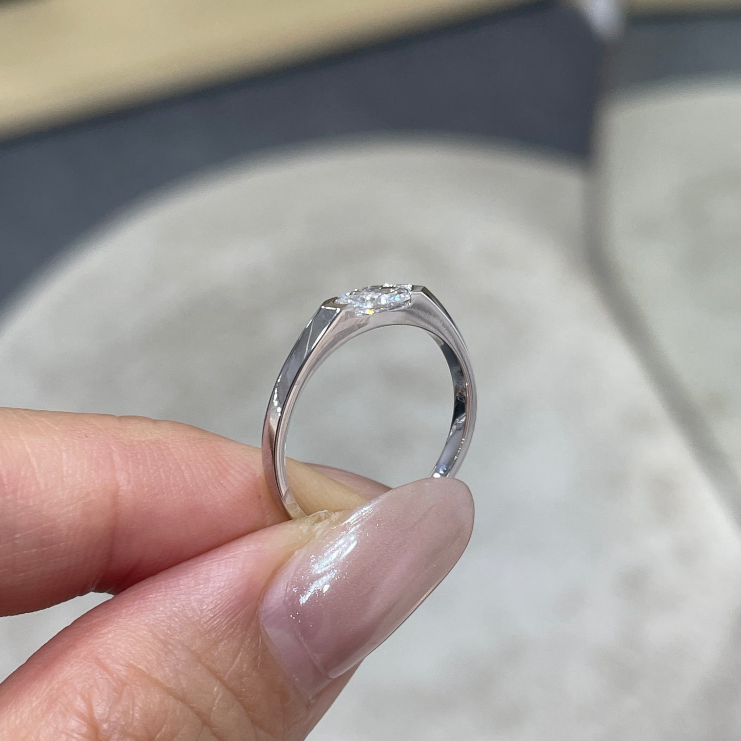 Lab diamond marquise 0.3ct east west horizontal ring