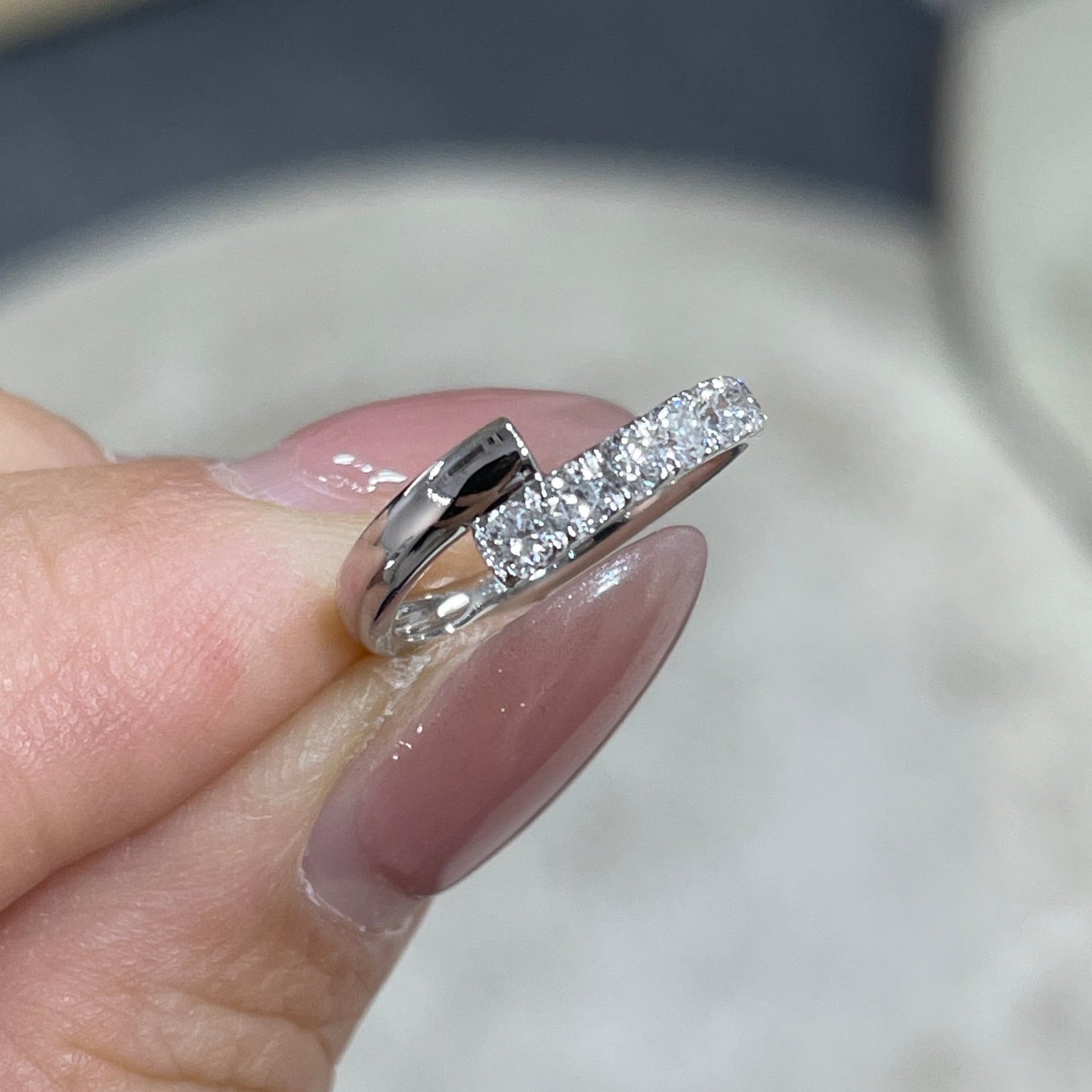 Lab diamond Round 0.3ct Lucky pinky ring