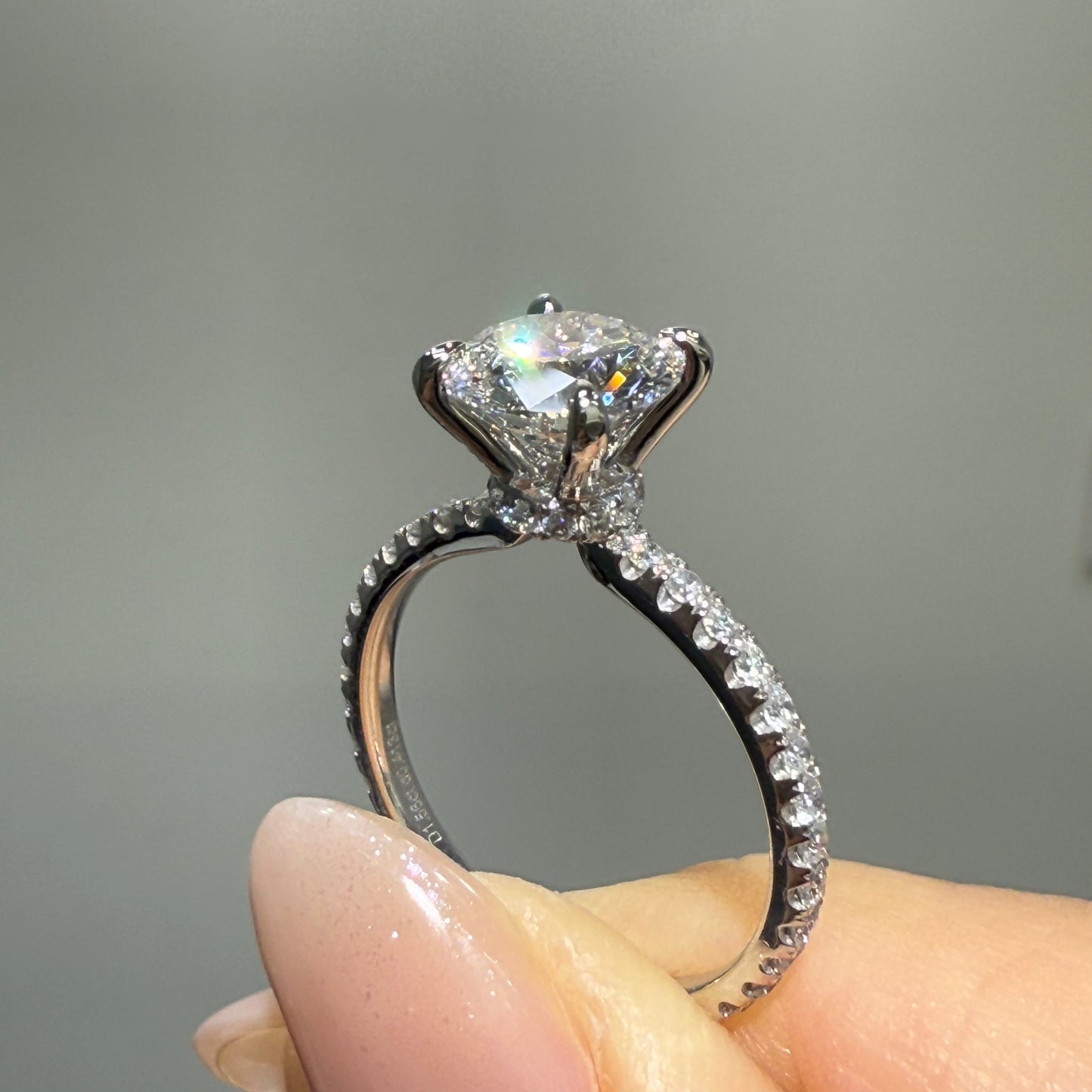IGI lab dimaind Round 1.5ct four-prong underhalo pave ring