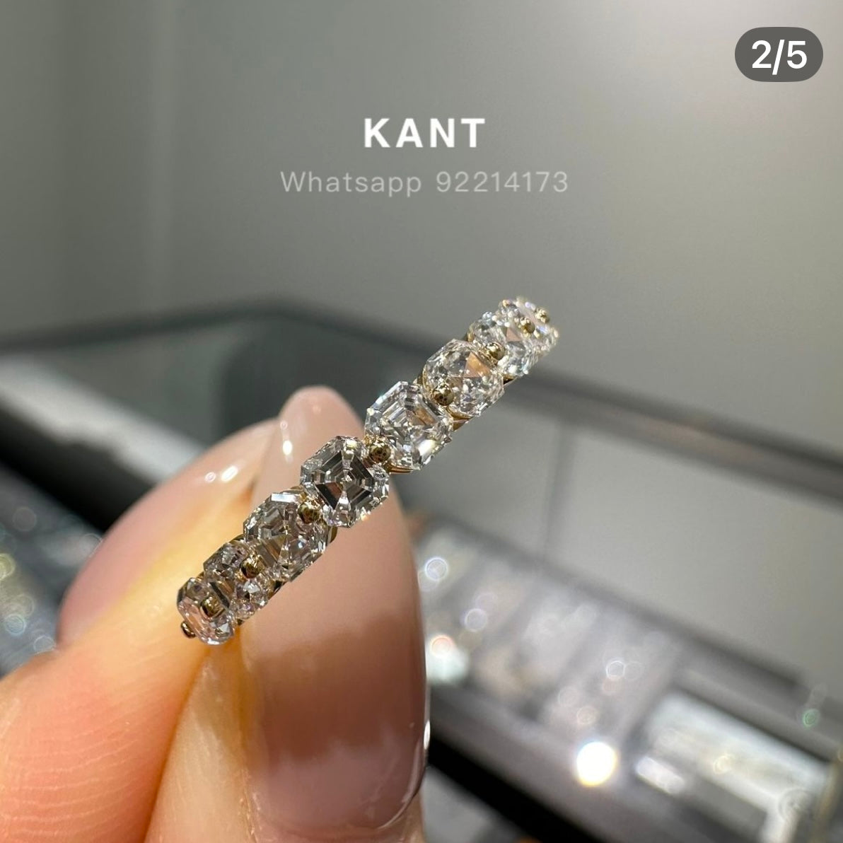 Lab diamond asscher cut 1ct single-prong eternity ring