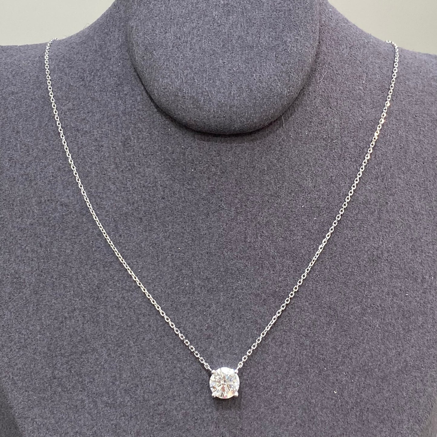 Lab diamond round 1ct classic four-prong necklace