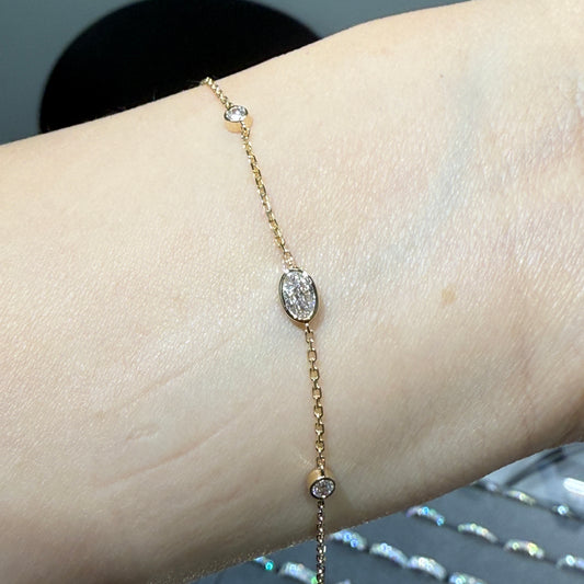 Lab diamond Oval and round 0.3ct bezel bracelet