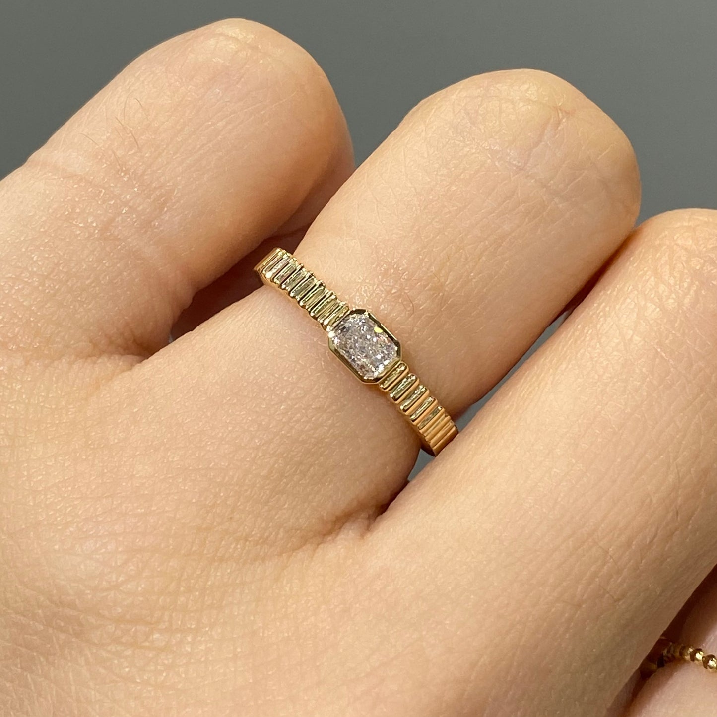 Lab diamond radiant cut 0.2ct horizontal bezel set with vertical line band ring