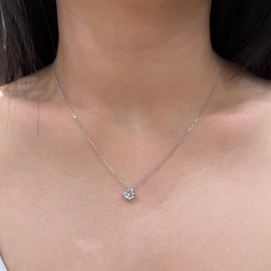 IGI Lab Diamond round 1.1ct heart-prong two way pendant with necklace