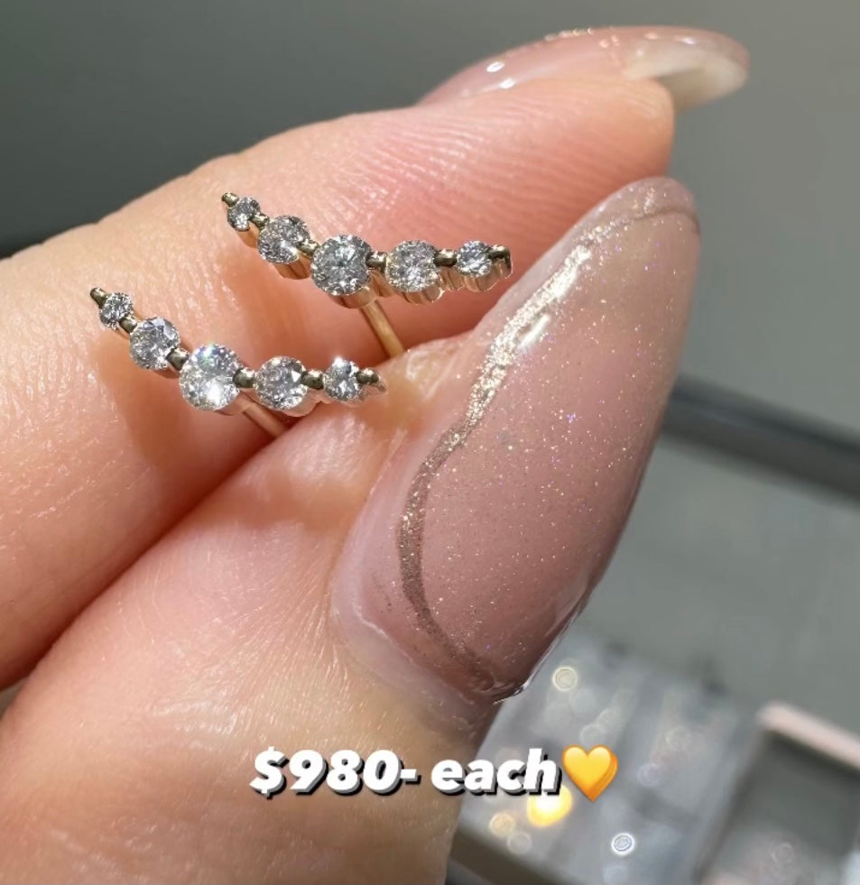 Lab diamond smile stud earring-each