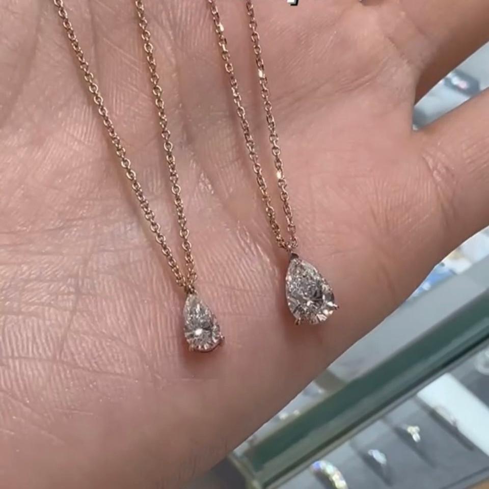 IGI Lab diamond pear shape 0.5ct three-prong necklace