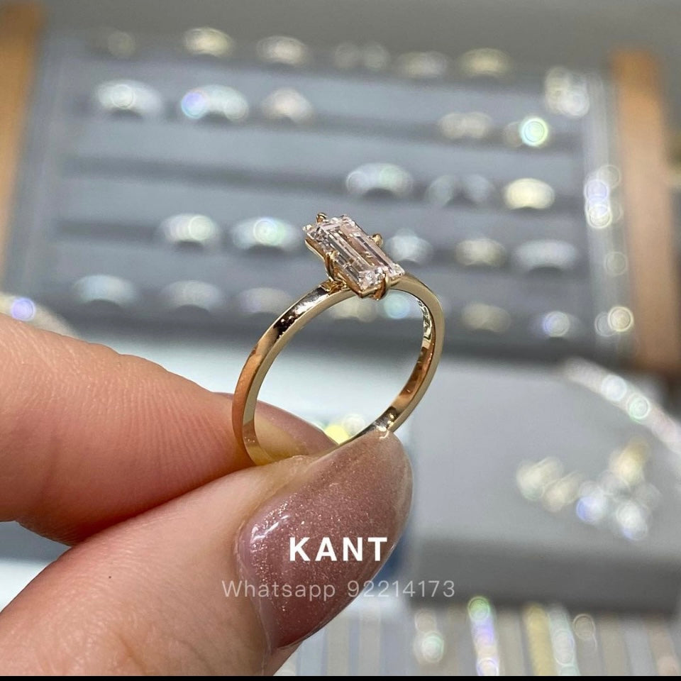 Lab diamond baguette 0.6ct solitaire ring