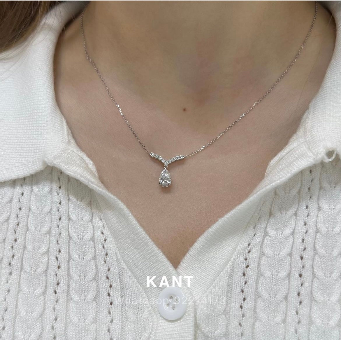Lab diamond pear shape  0.8ct V shape diamond bar necklace