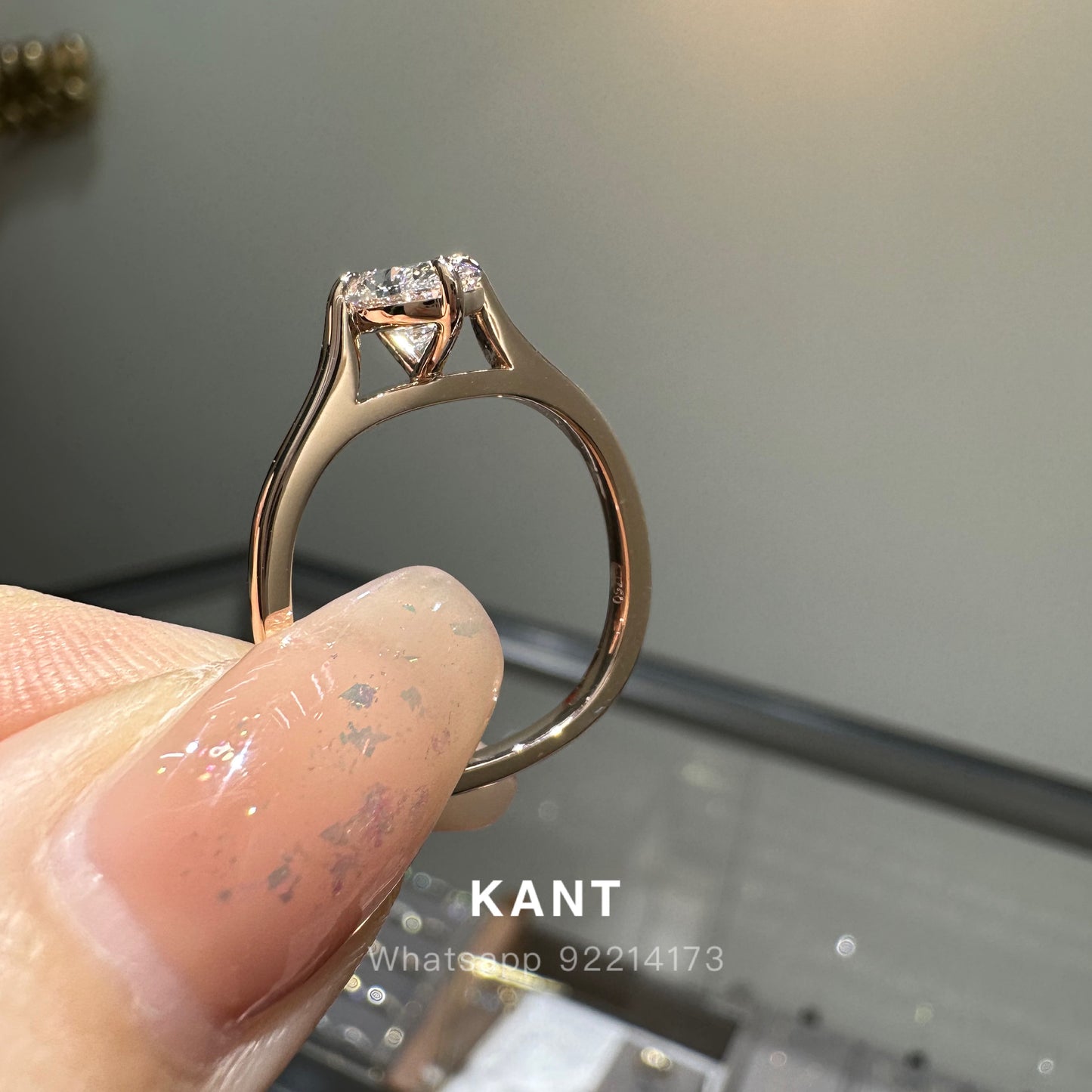 IGI lab diamond Oval shape 1ct four-prong compass ring